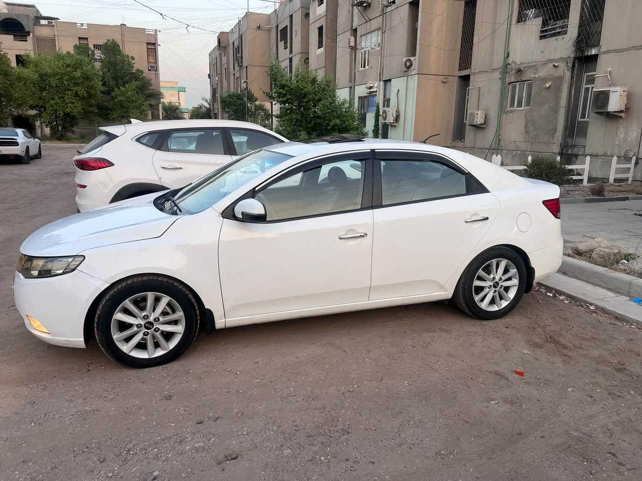 سيراتو ٢٠١٣ • محرك ١٦٠٠ • ١٨٠ الف