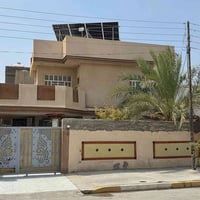 دار للبيع مساحه 240 متر طابو صرف يبعد عن الشارع العام 200 متر حي الخضر...