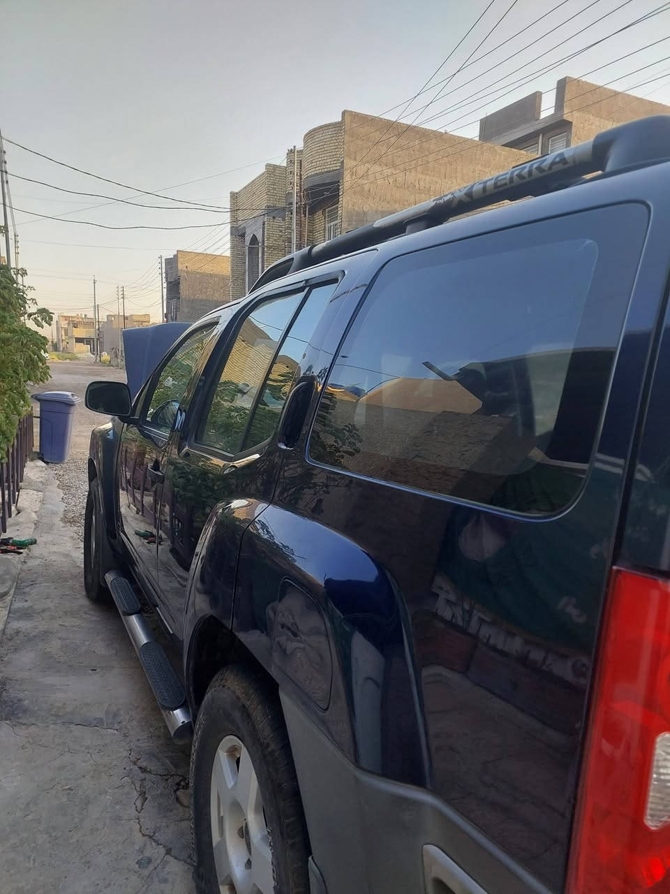 السلام عليكم نيسان اكستيرا ٢٠٠٧ بسمي محرك وكير وتبريد خير من الله ٤ تايرات جديدات السعر ٧٥  هاتف ***********
