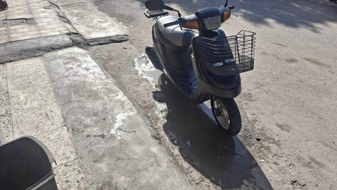 السلام عليكم دراجه بطه للبيع سعر 325 وبيها مجال شيء خليل كان بغداد الحريه ما بيها صوت اكسيل كهربائياته كلها شغاله سلفوهندر ***********
