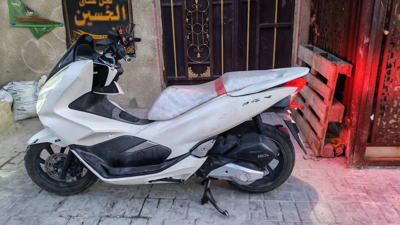 ماليزي
٢٧ الف ماشيه
١٦٠٠$
***********
