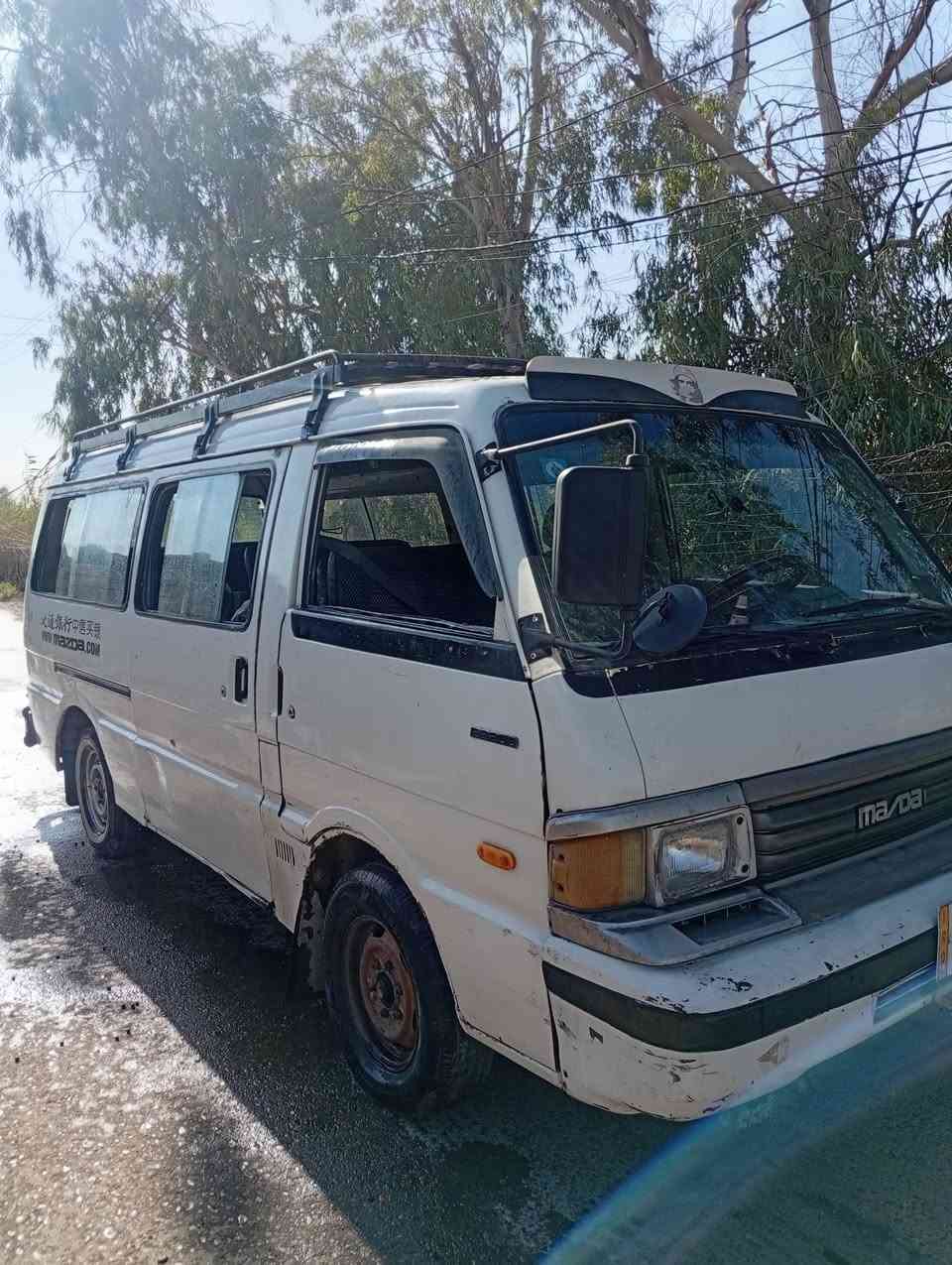 السلام عليكم 
كيا مازداللبيع موديل 94 سياره جاهزه خير من الله  رقم بغداد حمل باسمي سنويه لل30 السعر 38 بيه مجال مكان بغداد بياع ***********
