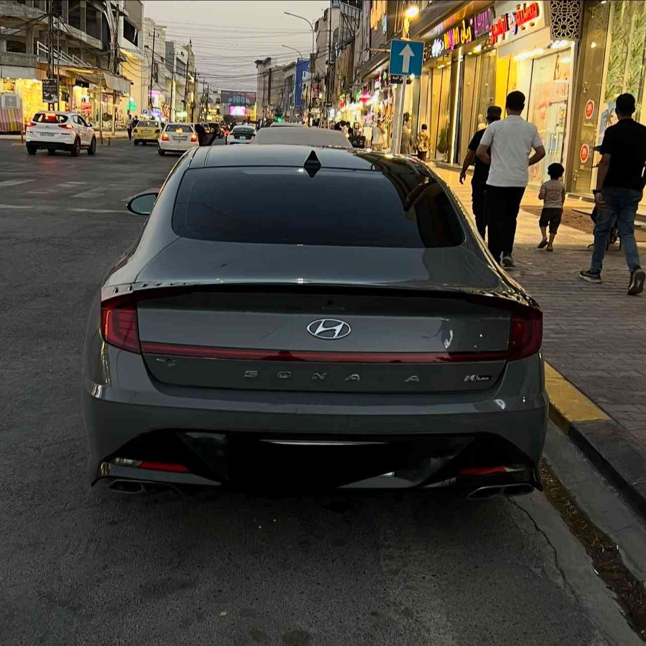 SONATA 2022 N Line
2500 TURBO 🚀
(سعر مناسب جداً 167$)
لون سمنتي ماشيه (85) كيلو .
المواصفات:
 الكاميرا الخلفية
سقف بانورامي
التحكم على المنحدرات
كاميرا 360
مستشعر وقوف
تدفئة المقاعد
تبريد المقاعد
بصمة
شاشة
مراقبة النقطة العمياء
التحكم التلقائي في درجة الحرارة
نظام بدء التشغيل
نظام فرملة الطوارئ
6 وسادة هوائية
مصابيح زينون الأمامية
المصابيح الأمامية ليد
عرض المعلومات على الزجاج الامامي
لوحة قيادة رقمية
أبل كاربلاي
التشغيل عن بعد
12 وسائد هوائية 
رادار
شاحن لاسلكي
كشنات  رياضي حضن مختم N  
ختم الN بكل مكان 🚀
(ضرر السياره ثلاث قطع بچم كبس لا دواخل ولا ايربكات صندوق + جاملغ امامي + جاملغ خلفي ) 
رقم الشاصي :KMHL 14JCXNA243225
رقم الهاتف ***********
(لا اتواجد على الخاص )
