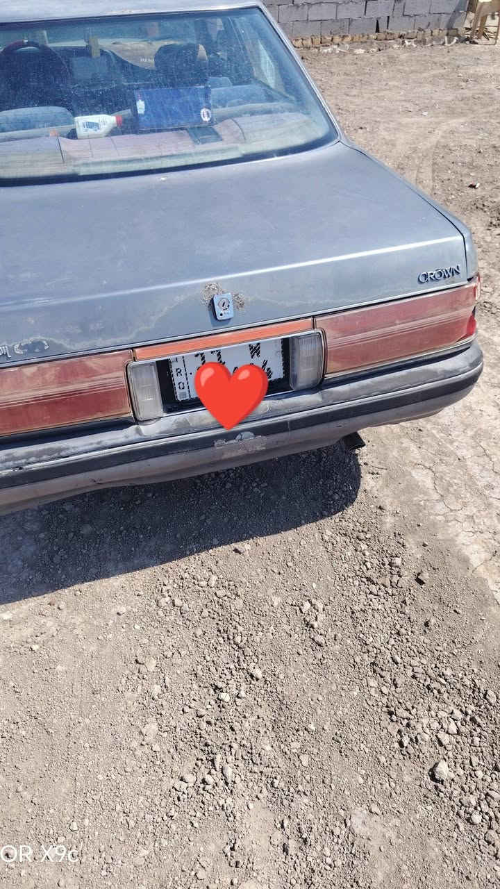 السلام عليكم
سياره هارتوب للبيع رقم بغداد مشروع وطني
كير ضعيف ومكينه بيها يطق خانه وحده
تخم تاير كدام جديد باتري جديد حداديه جديده
ابيع كوم حديد مكاني قلعه سكر ما متواجد عل واتساب ***********
