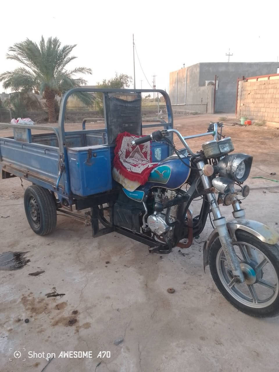سلام عليكم جمره مديل20,اوراق محرك جديد مكان بصره قرنه سعر1500 شراي اتصل ***********

نص مكتوب في الصور:
- Shot on AWESOME A70