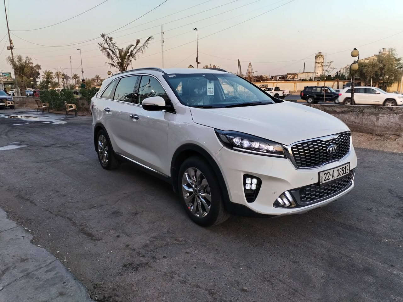 كياسورنتو 2020 وراد خليجي
* 6سلندر 3500
* 7راكب
* 3قطع تبريد
* كشنات جلد وكهرباء
* مري شفط وتحكمات جهتين 
* بردات خلفية
* حساسات أمامية وخلفيه
* رقم أربيل الجديد بأسمي هزه جديده
* بيه صبغ جوه الرقم الخلفي على كد شبرين
* بيه بارد بسيط بل جاملغ الامامي ايمن وملاحظات بسيطه
* مكان السيارة بغداد الكمالية السعر 209 وبيه مجال بسيط
*الإتصال على الرقم ***********
*ملاحظه سونار ماعندي بل سيارة اي سونار يعجبك افحص
