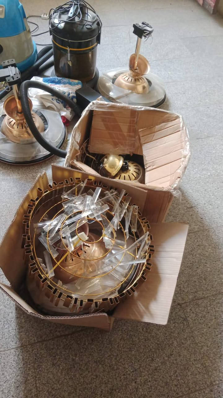 سلا مو عليكم غراض للبيع مكان بياع قيم وخد
*********** مستعجل عليهن
