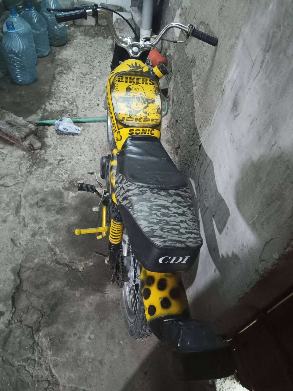 دراجه كلك للبيع جمبزه فول محرك برفاز مفتوح مره وحده كزوز رياضي
سعر 375 مكان البيصره ***********
