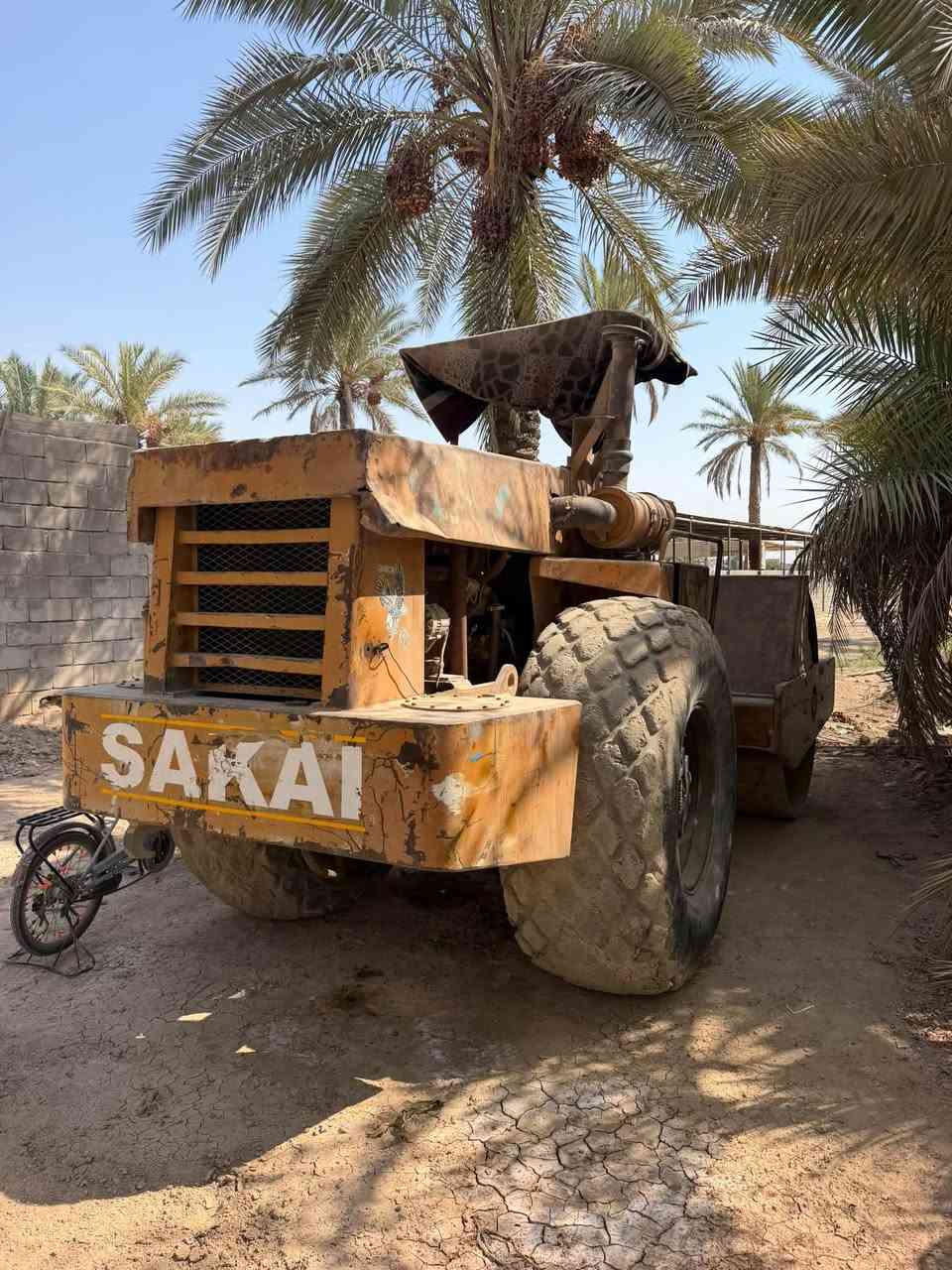 حادلة للبيع سعر بلاش 😅💸
سعر 105

جاهزة للعمل عوزها شي بسيط ترتيبات 
رجاج خير من الله بيها كتاب مزاد 
مكاني بغداد ***********

نص مكتوب في الصور:
- ***********
