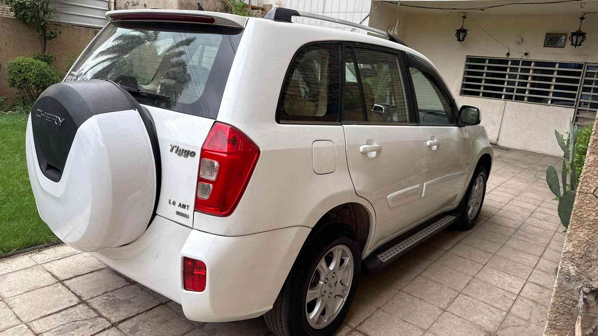 شيري تيكو • ٢٠١٣ • رقم بغداد