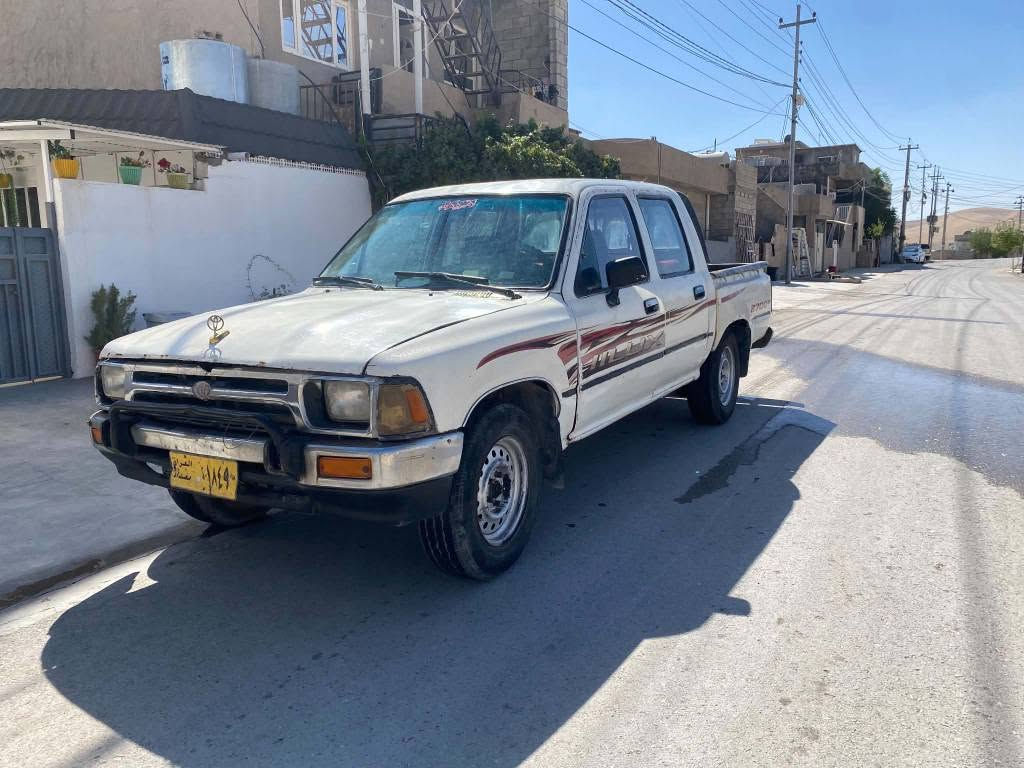 بەناوی خودای گەورە توێتای یابانی90  nn ئاڕم پلاسیک هەولێر گێڕو مەکینە و کارەبای مەزبووتە   ماڵی دۆستە   نرخی 26 گەڵا
*********** طوز, صلاح الدين
