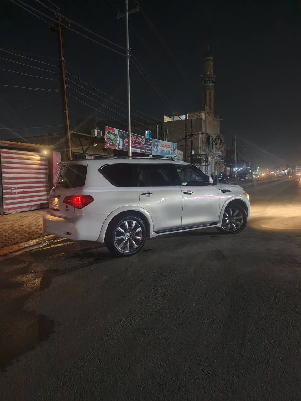 للبيع أو مراوس
نيسان انفنتي Qx56 موديل 2011 رقم أربيل مميز السيارة كفالة عامة من الضربة والصبغ
السيارة فول مواصفات شتريد بيها 
ماشية تقريباً 150 
السيارة بحالة الوكالة كلها على وضع الشركة ماملعوب بيها أبد
لكن صار بيها مشكلة بالمحرك ابيع طافية علمود لا اتعبني ولا اتعبك 
السيارة جاهزة من كلشي تخم تاير حدادية منظومة تبريد منظومة بانزين ماعايزها أي شي 
سعر السيارة 130 وسعرها مناسب ماكو هيج سعر
ومكانها ب الديوانية 
وهذا رقمي ***********

