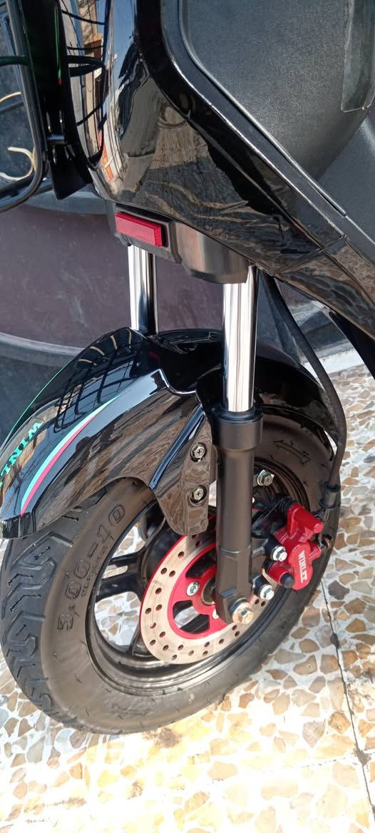 للبيع.. ⚠️
ماطور🛵 R9 موديل 2026 مستعمل اقل من اسبوعين 5 بطاريات 32 امبير ملف 1200 واط نحاس حقيقي دبل سويچ دبل كارت وبصمه تشغيل عن بعد السعر 580 وبي مجال بسيط.. 
العنوان موصل الجانب الايمن موصل الجديده 
☎️ ***********
☎️ ***********
