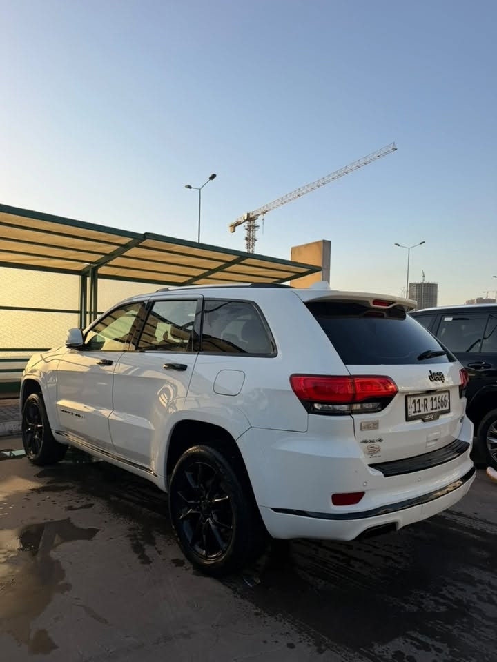 ٢٠١٦ • فورويل • هارمان كاردون