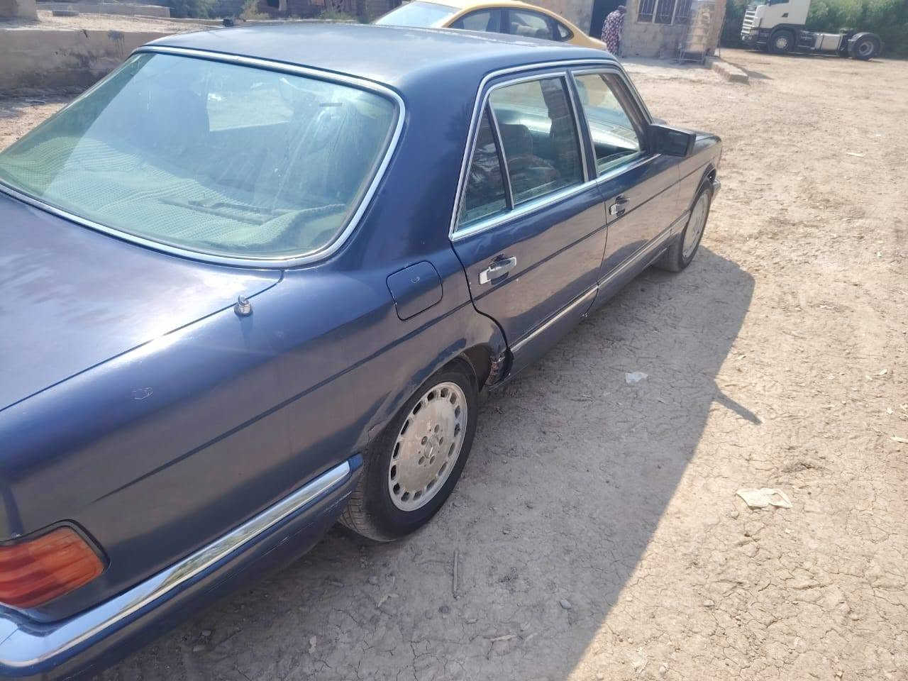 مرسيدس رئاسي اللبيع السعر 40 ورقة
موديل 1988 سيارة نظيفة خير من الله تخم تاير  محرك بطة 3000ديلكو التوصل علئ الرقم ***********
