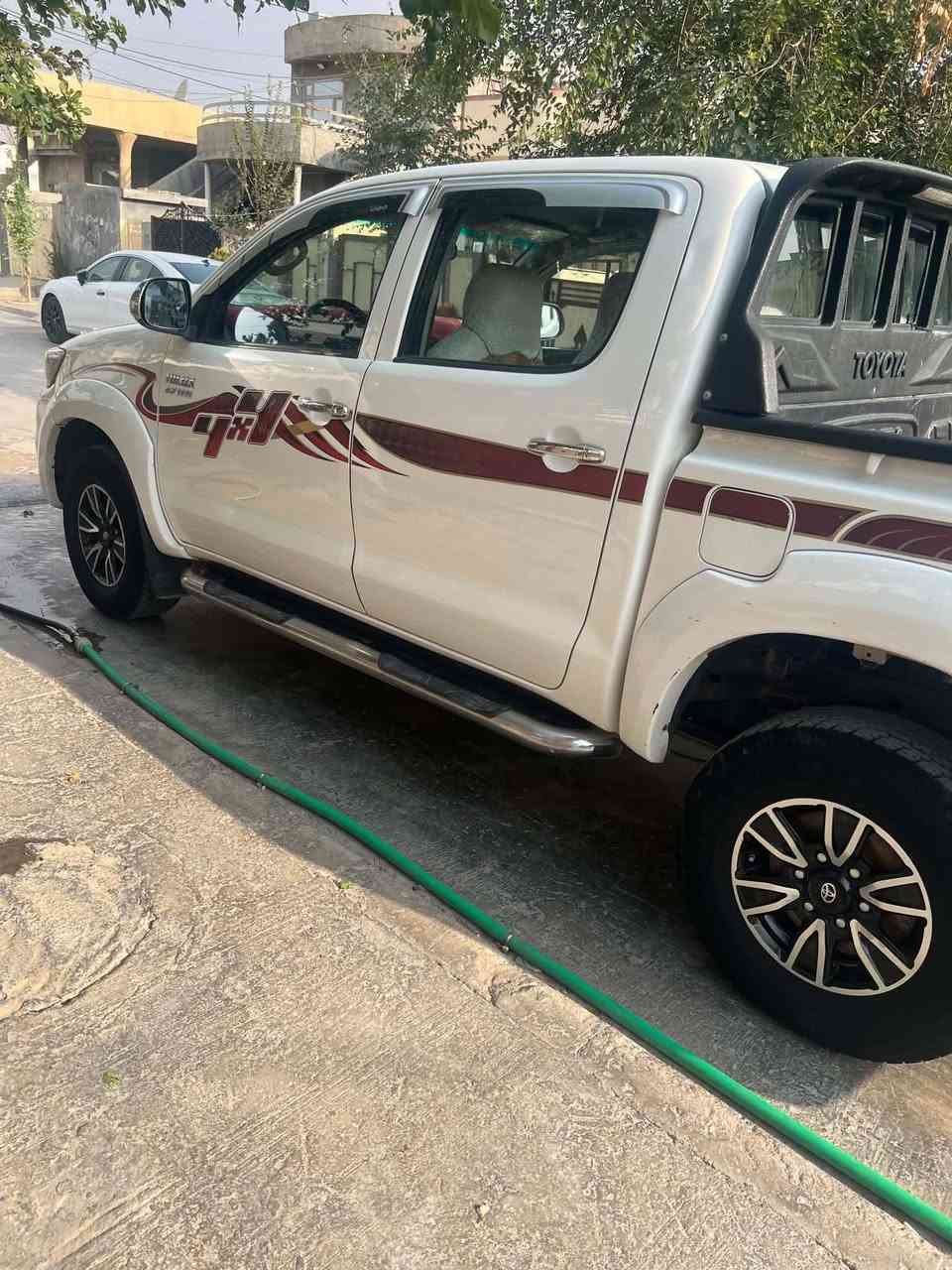 فقط رقم • بدون تفاصيل