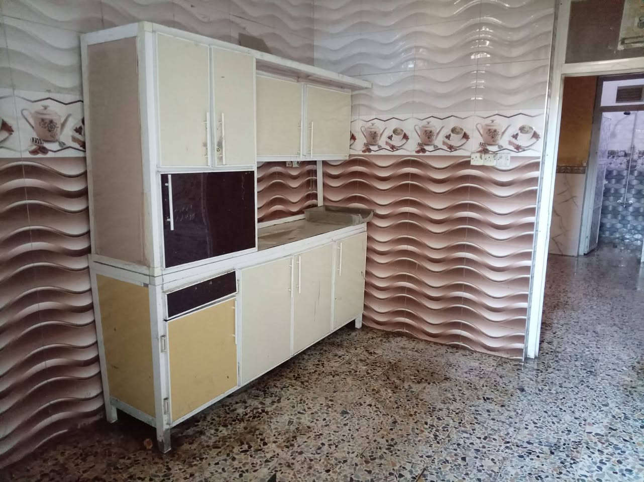 الماجديه شارع جامع • ١٣٠م • ٤ غرف