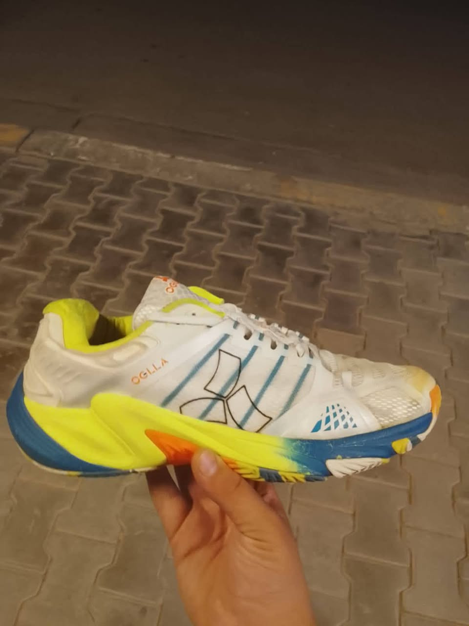 مجموعتنا الجديده أحذيه رياضيه للتدريب مريحة للقدم 
متوفره بأسعار  رائعه سعر الحذاء 23 مع التوصيل توصيل بغداد 3500 محافظات 4500

للتواصل واتس اب ***********
