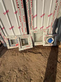 بيبان خشب • بلاستيك PVC • توصيل بغداد