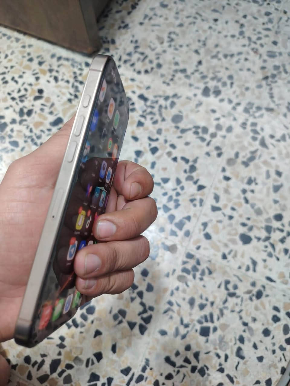 آيفون ١٦ برو ماكس • ٢٥٦ • بطارية ٩٣٪
