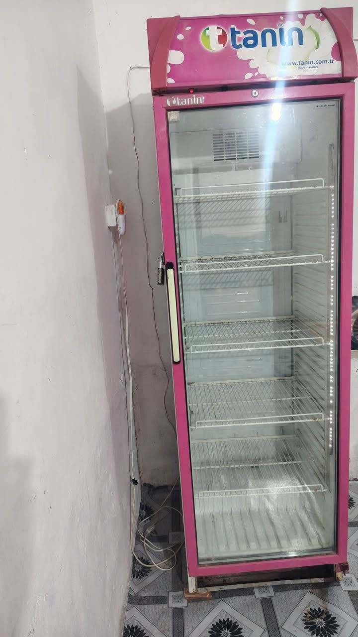 براد نضيف للبيع مكاني كربلاء حي العسكري
السعر خاص
***********

