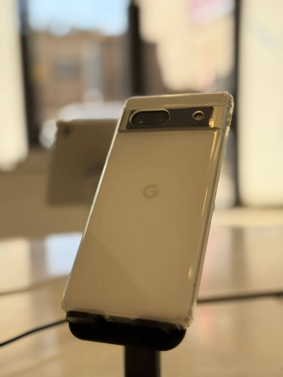 السلام عليكم
Google pixel 7a للبيع 

الجهاز جداً نظيف 

ذاكرة 128 

متحدث اخر تحديث اندرويد 17

بدون ملحقات فقط كفرات 2 ويا 

السعر 240 الف 

العنوان بغداد الصليخ 

للاستفسار *********** واتساب او اتصال
