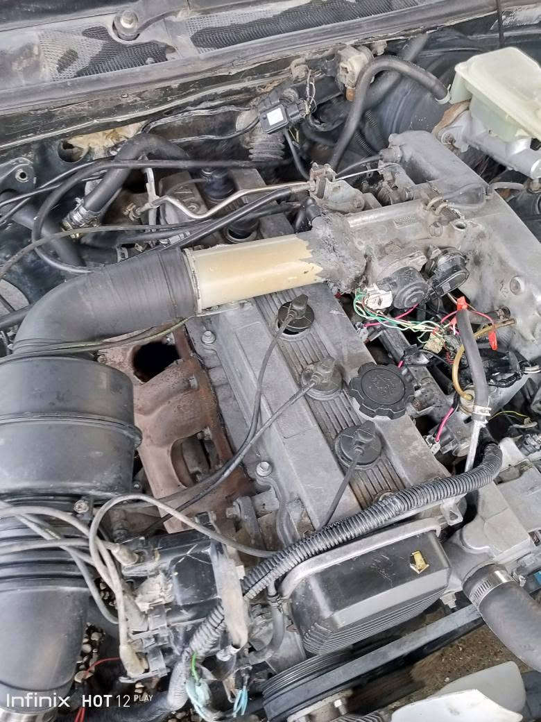 ئه وگوله بؤفرؤشتن كيرومينه بي هه يب  توونده زؤر به هه لمه ته بيكيشه يه گير تؤماتيكه  نرخ 14گه لاو كه مي مه حامه له   زماره مووبايل *********** بشدار, السليمانية

نص مكتوب في الصور:
- Infinix HOT 12 PLAY