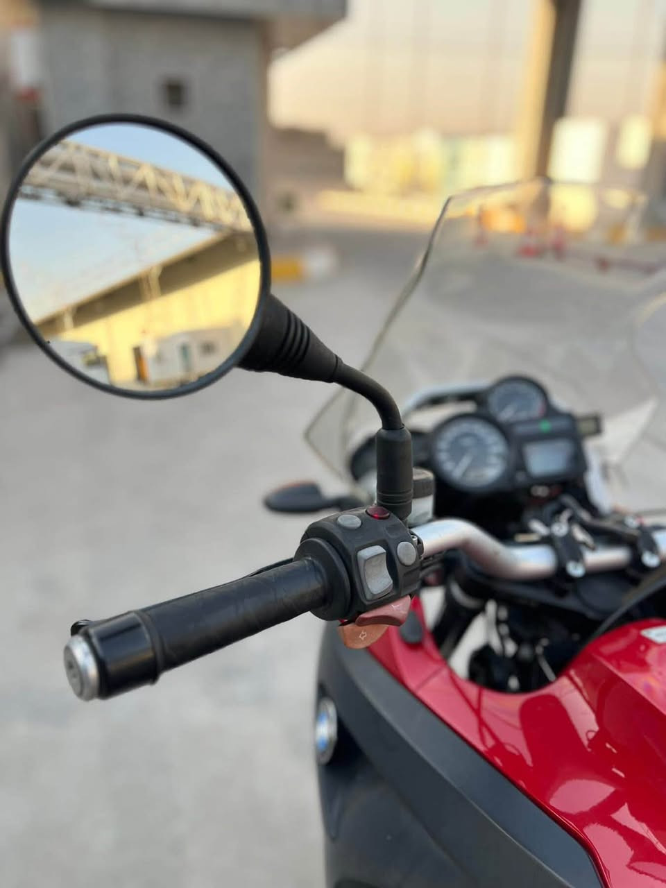 السلام عليكم اخوان / من رخصة الادمن
Bmw gs 1200 موديل 2008
رمبه بحالة الوكاله من كلشي
الدراجه طك كارتون وفول تزويد
بجم لد اصلي درع مكينه ودرع ع كاردن
سويجات الاصليه مالتهه عدد 2
ريمونت سرقة
وباقي مواصفات ال جي اس معروفه
الدراجه جديده جديده جديده
مكاني بغداد ابو دشير

***********
جنط 3 بلاد
واقيات يدات ما شادهن موجودات
كتلوكات الشركه وياهه
 خابر وتدلل
