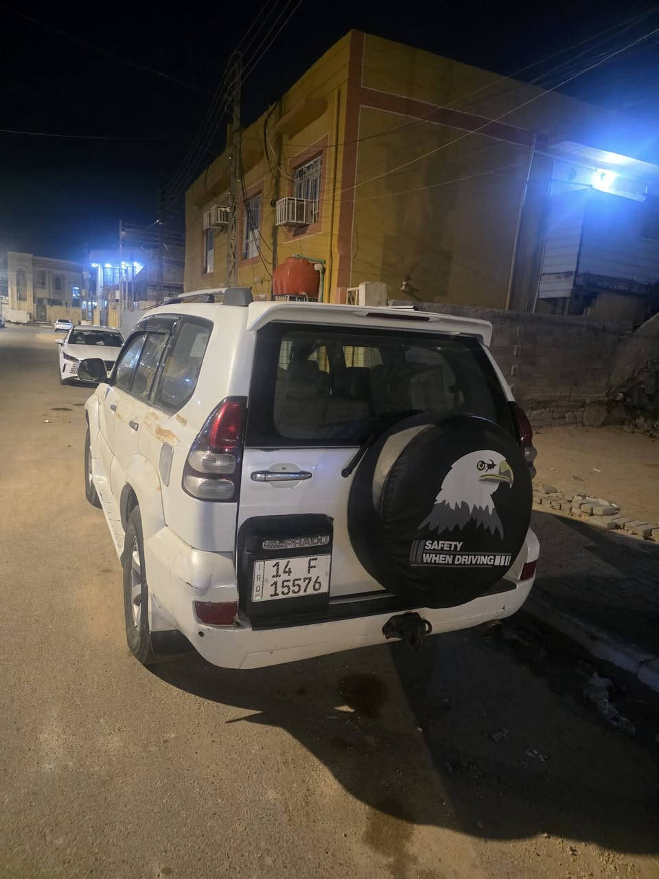 السلام وعليكم ابرادو ٢٠٠٧ رقم بصره مكينه ٦ سلندر كير ومكينه كفاله وتبريد ويا سويج رقم بصره انكليزي كامله سياره تخم تاير تحويل ثاني يوم شرط المكان بصره جمعيات  السعر ٩٥ وبيهه مجال رقم الهاتف ***********
