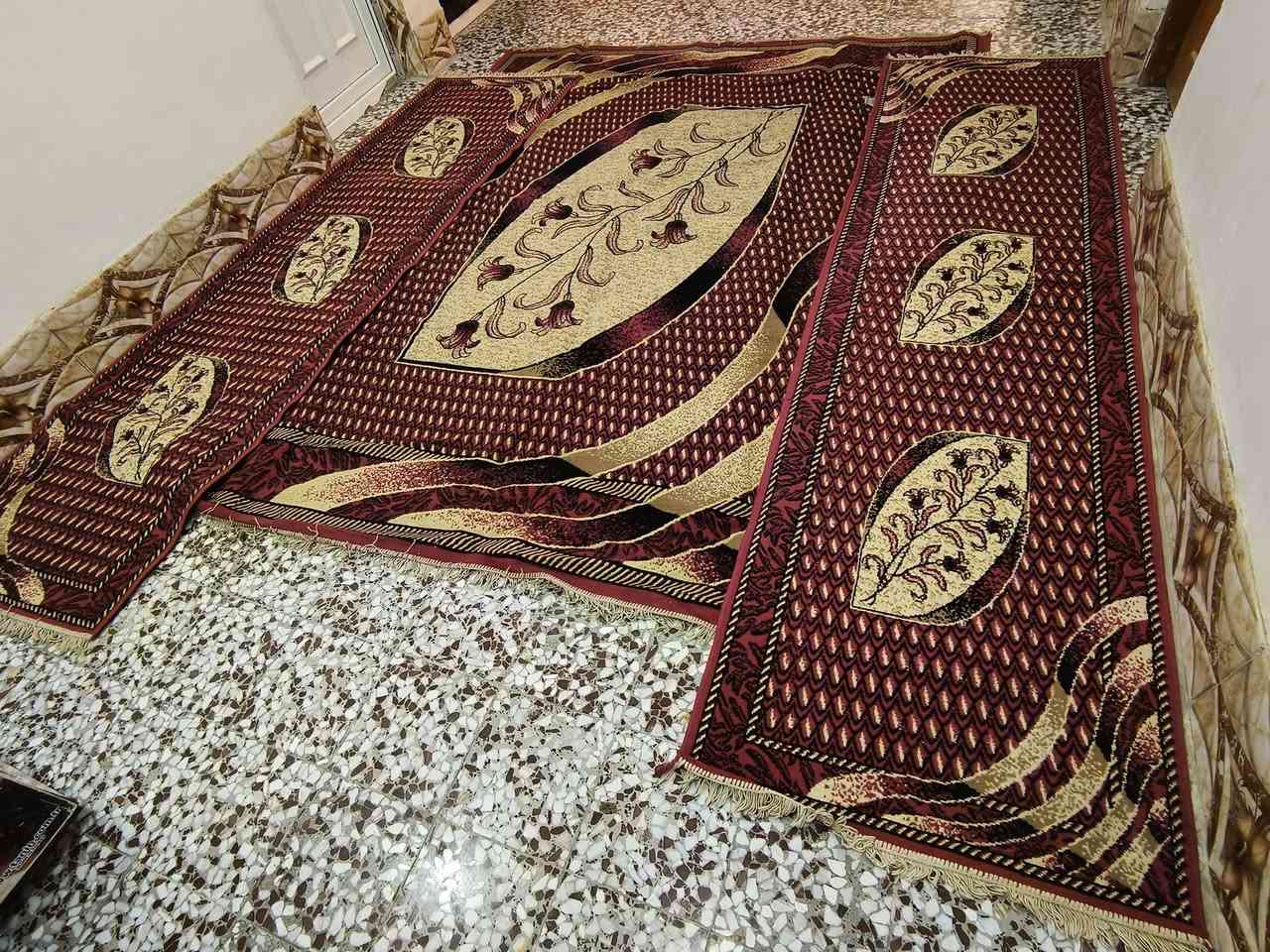 السلام عليكم 
زوليه العرض والطول 3*4 + مدات ثنين 
السعر 35 
عنوان طويريج 
‏‪***********‬‏
