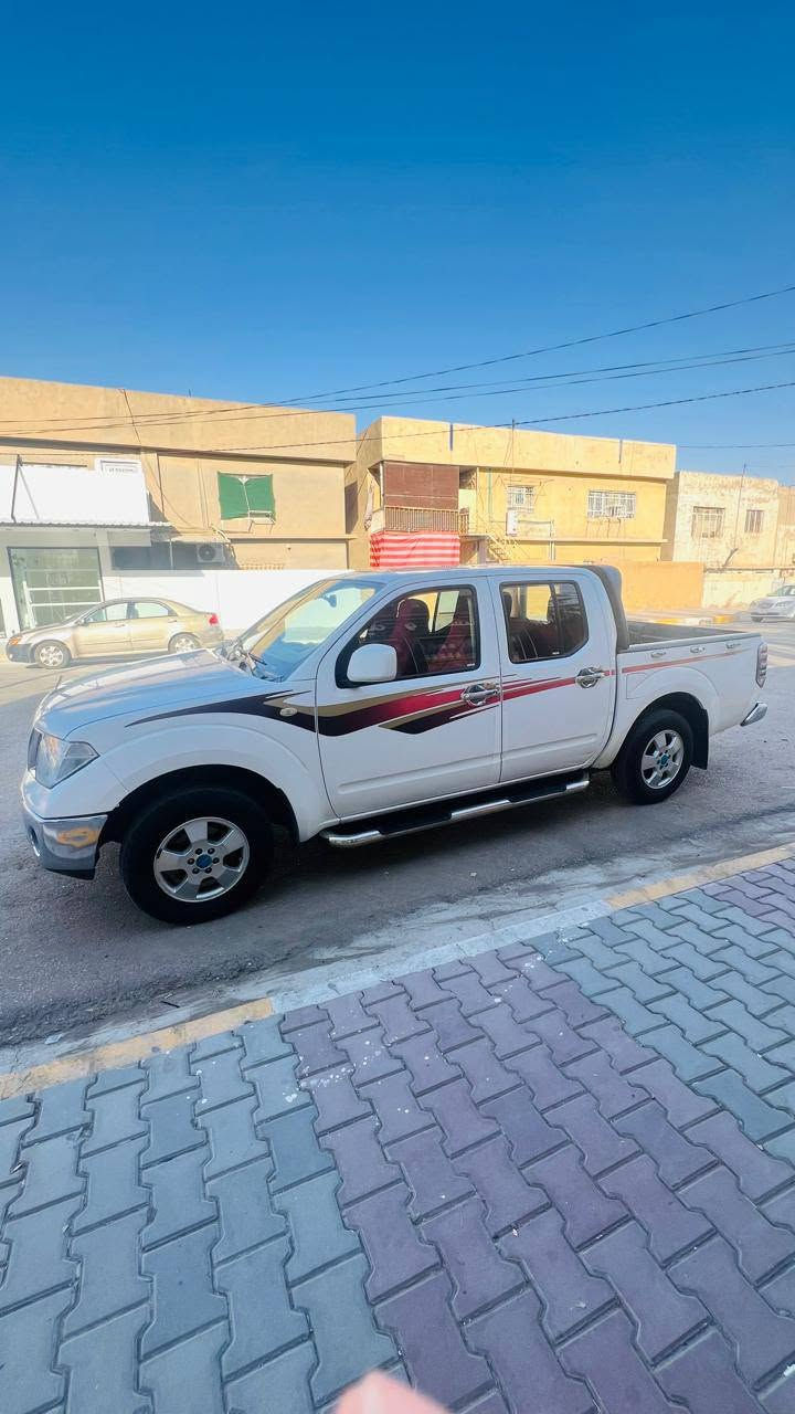 ســـــــلام عـليــكم
نيســــــان نيفــــــارة للبـيع مـــــــــــوديل 2009  رقـم ديالى سيــــــــاره نضــــــيفه واحلــــــى مــن الصــــورة بـــــــهواي مكيــــنه وكيـــر بــــــلادي مــــــــال شركـــــه لا مـجفت ولا مــــفتوح ومكفولـه من صبــــــغ والحداديـه
 تــــــخم تايرات كــــــله جديد
 تبريد ثلــج  مشتغـــــــله جديد
رقمها ديالـــــــى  باسمي تحويل ثاني يوم 
مكاني ديالى المقداديه
السعر 115وبيه مجال 
‏‪***********‬‏
