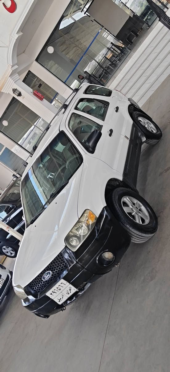 Ford 2007
كير توماتيك  سيارة بدون صبغ تخم تايرات جديد كير محرك شرط
سعر ٦٤ و مجال
مكان سيارة قضاء بردةرش أربيل, العراق
