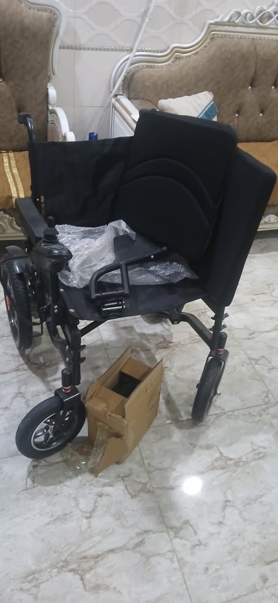 كراسي كهربائيهه جديده بالكارتون يطبك وصير. بالسياره سعر٥ ٥٠٠الف الشراي يتصل بغداد ***********
