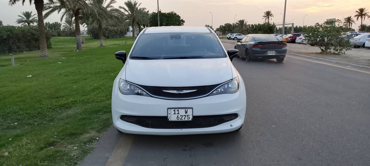 كرايسلر باسيفيكا • دخول جديد • ١٢ ألف ميل