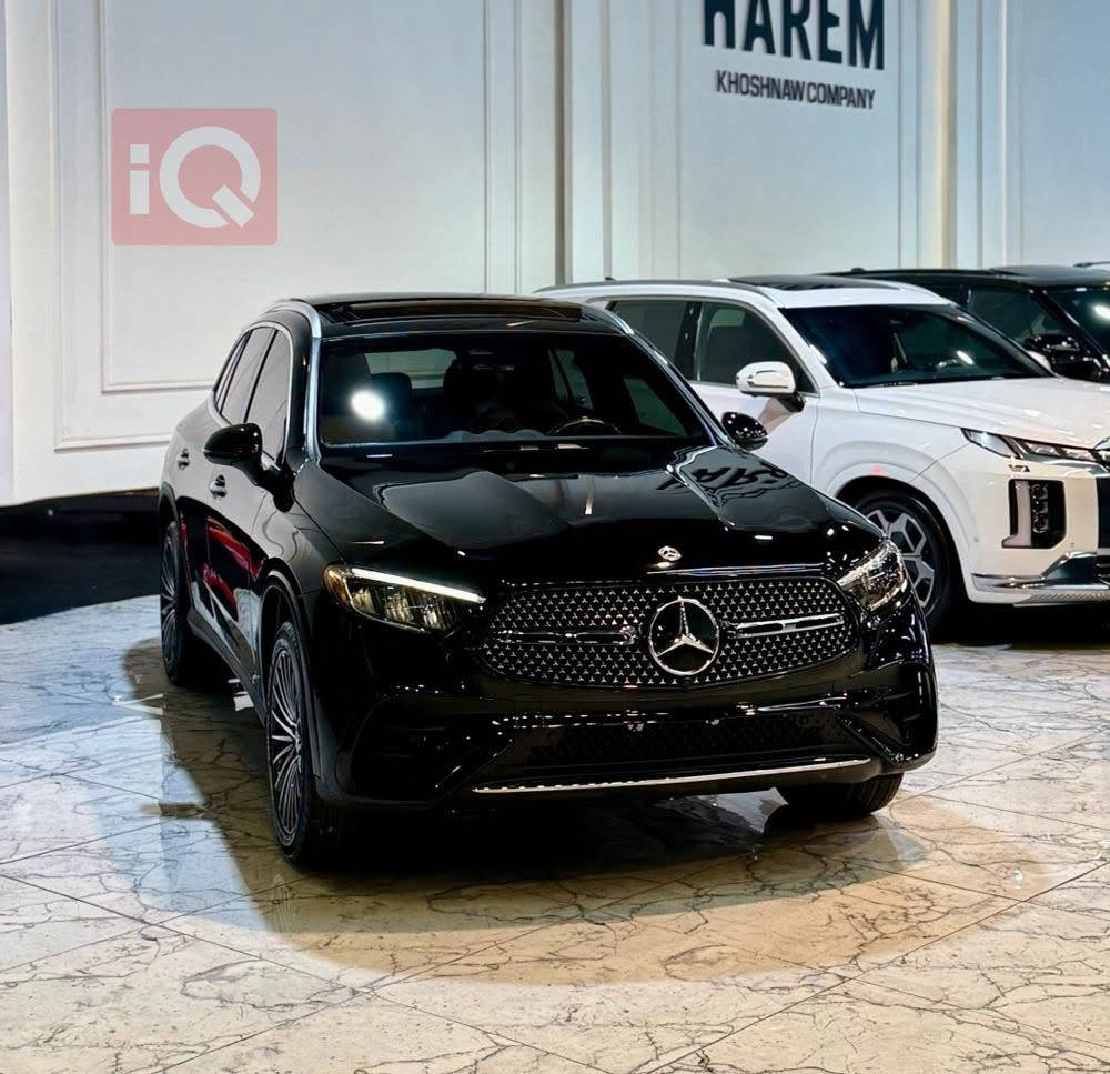 مرسيدس GLC 300 • ٢٠٢٥ • ١٠٬٠٠٠ ميل