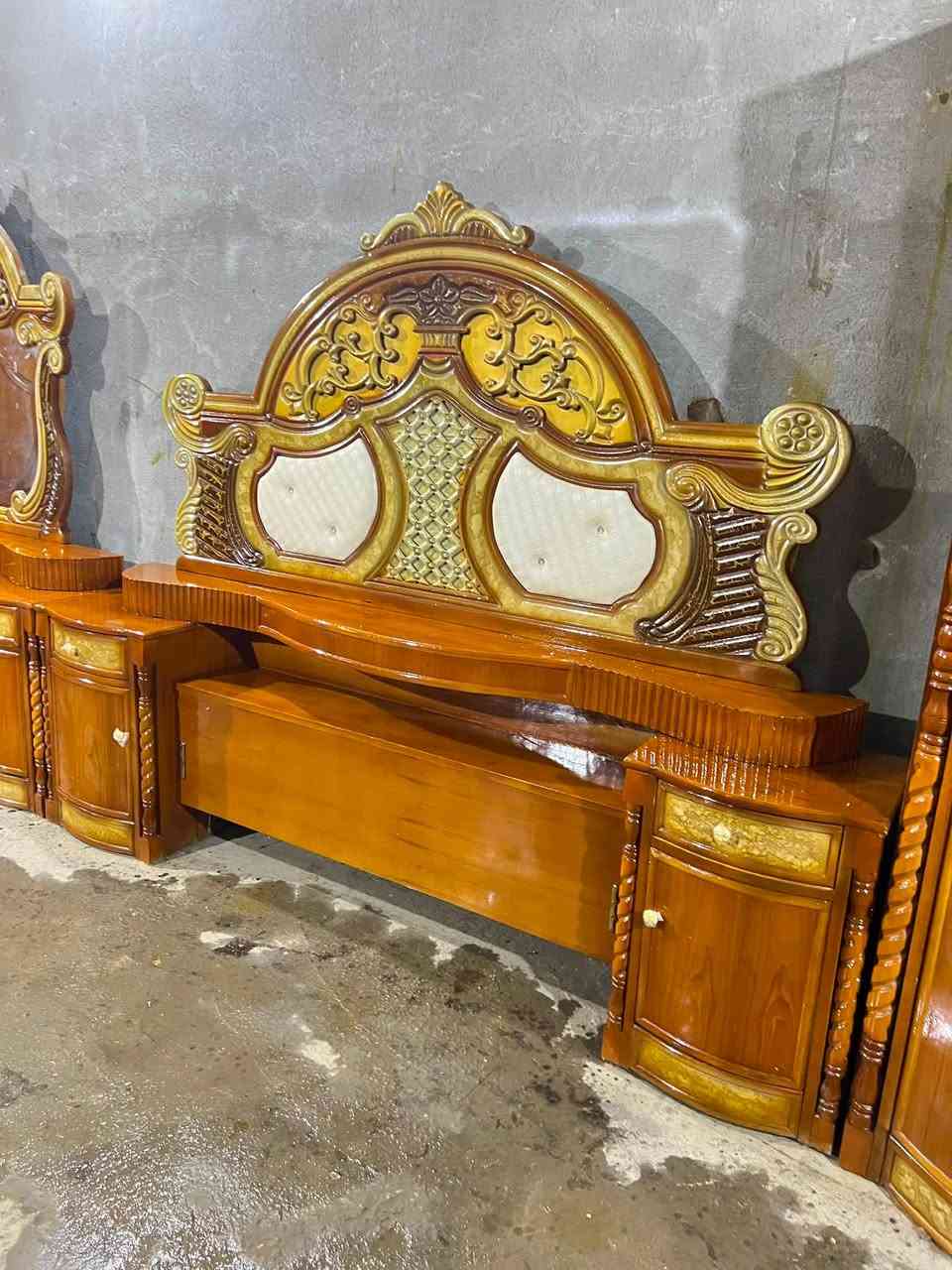 سلام عليكم غرفه نجاره صاج تزكام داخل خارج صاج دور مستخدمه نظيفه السعر ٨٥٠ العنوان الحله ***********
