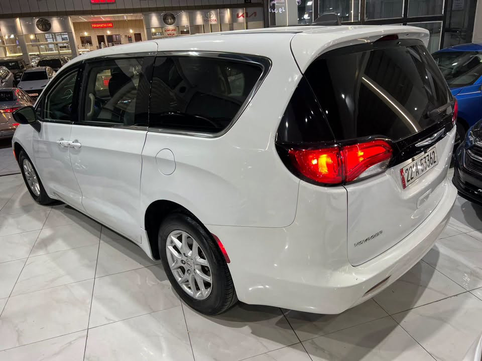 2024 CHRYSLER VOYAGER, LX
للبيع كلايسلر فويجر وارد امريكي موديل 2024

رقم اربيل أجرة احمر ترقيم جديد فحص وهزه جديد تحويل ثاني يوم

جملغ ورا صبغ 
بجم كبس

***********
***********

حجم محرك 3600

بصمة تشغيل وابواب بصمة وتشغيل عن بعد 

ابواب سلايد كهربائي ⚡️ 

صندوك كهربائي شفط

رادار امامي تحديد مسار توقف ذاتي 

تبريد مركزي 3 قطع

كشن كهرباء

سيارة جديد

سعر.225 ورقة 

مكان السيارة  اربيل
