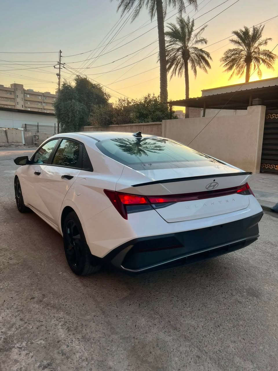 #السعر ١٤٤. تلفون.  ***********
سلام عليكم النترا مديل 26 وارد أمريكي دخول جديد منفيس ابسمي مواصفات محرك 2000دوش بصمه ترحيب ابواب تشغيل عن بعد ويل 17 الشكل الجديد شحن وايرلس لد اناره متغير تبريد شاشه فول رادارات داخل اسود مطعم حادث السياره فقط البنيد ربع مصلح على كده بدون فتح بدون تبديل ليبل واحد كلها السياره ماشيه 10mi بعدها بريحه الشركة جديده حيل جديده وعدا البنيد مكفوله من الشخط وصور الحادث مرفقه بل منشور
