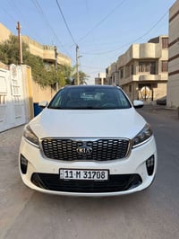 عندي سورنتو 2019 خليجي مكفوله كفاله عامه من الصبغ والبارد كير مكينه صد...