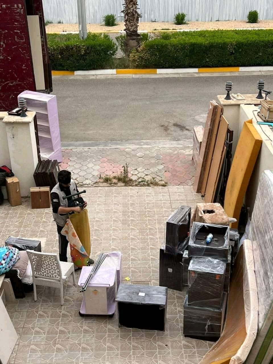 🌍نقليات 🤩 شركة النور 🛋🛏💺 نقل جميع البضائع💺🛋 التجارية🧥📦 والصناعية🛠 والغذائية 🍞🌰ونقل الأثاث🛋🛏 المنزلي 🏘نوفر لكم جميع👨‍💻 🏠🛋👨‍🔧خدمات تحويل الأثاث🏠 المنزلي من👩‍🔧 فتح غرف النوم🛠👨‍🔧 والسبالت👨‍🔧 والكاونتر وتغليف جميع محتويات الأثاث🛋 بدقه 🛋وعنايه مع كادر متخصص👨‍🔧للنقل  نوفر جميع 🚢 سيارات🚚⛟ النقل نقل الاثاث المنزلي إلى 🌍جميع المحافظات🕣 العراقية ذهاب واياب يتوفر لدينا افرع في🤗 جميع المحافظات نقل مباشر🤩 والتوصيل يتم🏠 من البيت🏘 للبيت الإتصال على*********** او واتساب