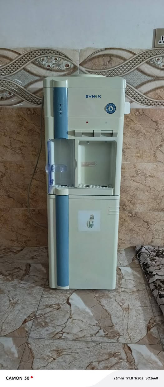 براد للبيع اي عيب ما بي بعده جديد سعر 60 عنوان حي العسكري الاتصال ***********
