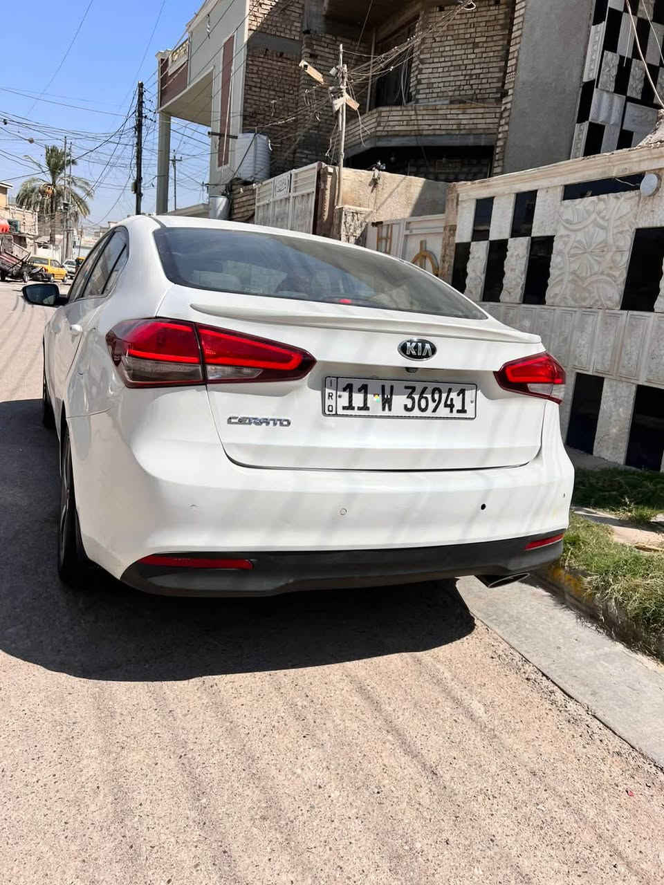 البيع كيا سيراتو مديل 17 فول الفول فتحه بصمه شفتات ستيرن يدات نيكل شاير بل مري ترحيب صندوك ذكي لد خلفي مامي حساس خلفي مامي فول الفول سياره رقم بغداد جديد هزه جديده تحويل مباشر سياره 3 قطع ونص صبغ وقطعه تبديل ول باقي مكفول بدون يرباك و دواخل سياره جاهزه كير مكينه تبريد تخم تاير ويل كب 5 مكان سياره بغداد الكاضميه السعر 107  وبيها مجال بصيط ***********
