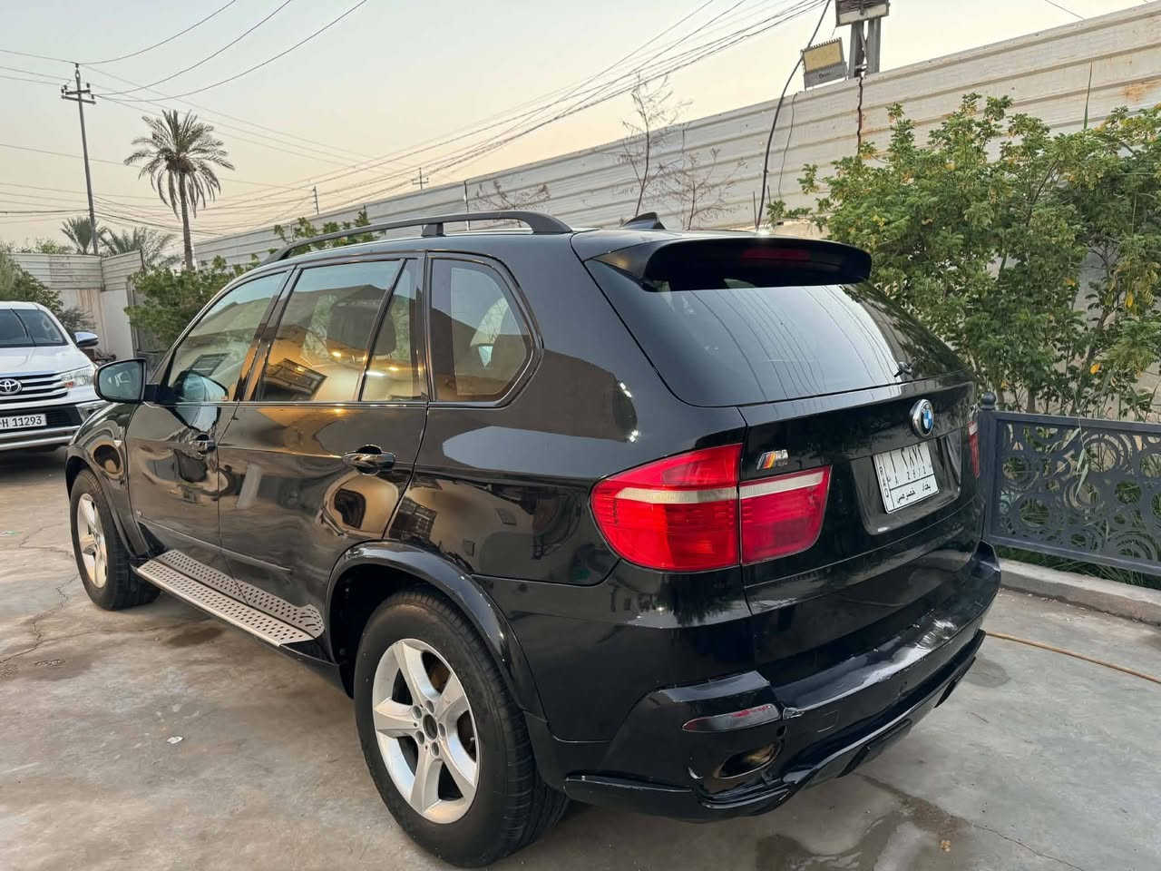 سلام عليكم فقط بيع فقط بيع فقط بيع فقط بيع بدون مراوس؟؟؟؟؟؟؟
بي ام x5وكاله العروش فول مواصفات الاخير شنو بالك مواصفات بيه كير ومحرك وصدر وتبريد كلا جاهز 
السياره خير من الله تحويل مباشر 
السعر (قيم بل يرضى الله)وبل خدمه 
(*********** اتصال شريحه واتساب
