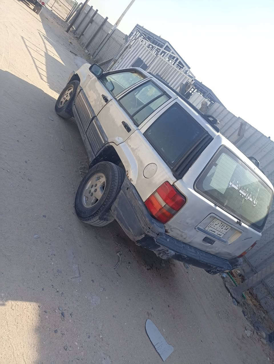 سلام عليكم جيب شيروكي سياره جهاز كير مكينه 2500 رقم بصره سنويه 2028 مكانه بصره سعره 25.     ***********
