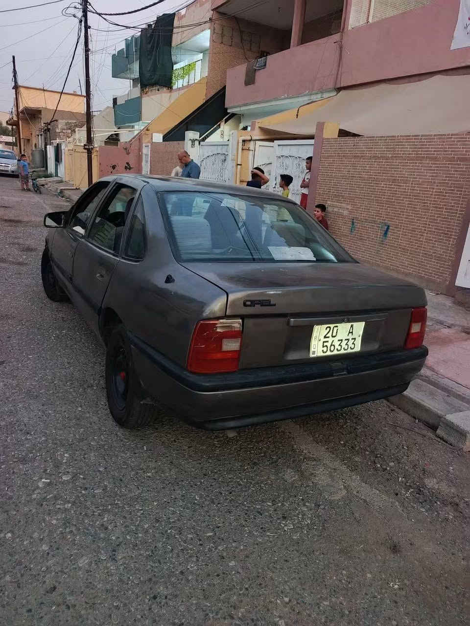 اوبل فيكترا للبيع حجم 16
موديل 90 رقم ديالى 
كير ومحرك بالشرط
 سعره 30 وبيه مجال 
عنوان كركوك تسعين
رقم الهاتف ***********
