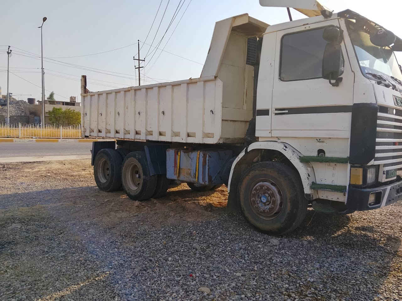 قلاب سكانيا موديل 1991 رقم نينوى دولي ام شعار  كير محرك شرط تبريد سحال عضله حصه كاز سعر 150 االاستفسار ***********
