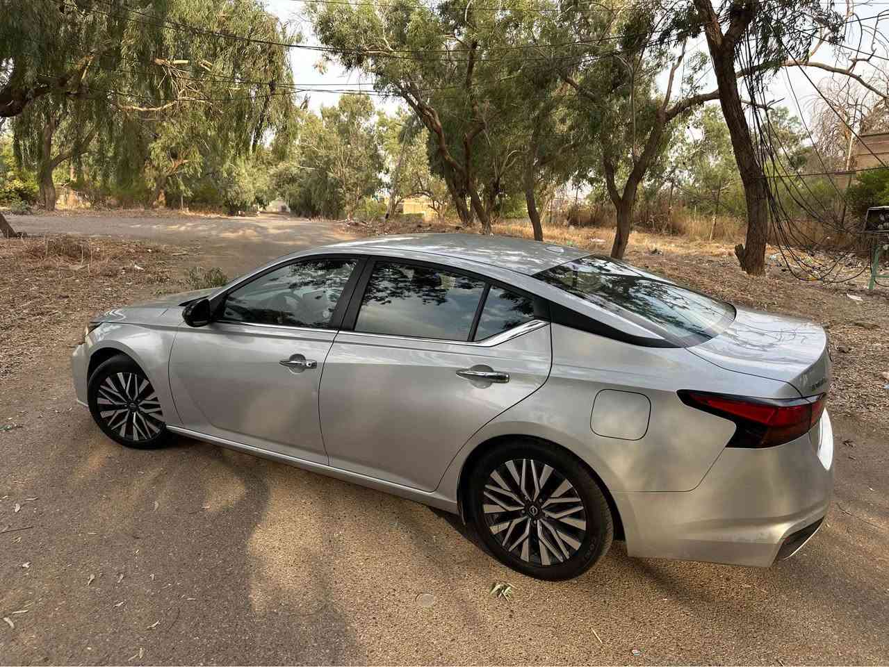 نيسان التيما 2024 فئه SV
للبيع او مراوس حسب القناعه 
35 الف ماشيه 
بيها ربع بونيت وجاملغ 
وجاملغ خلفي اشويه بي صبغ 
رقم سنويه كله جديد دفتر بانزين موجود 
لون سلفر سياره بدون اي نقص بلعافيه ع الي ياخذها 
موقع سياره كركوك حي الواسطي 
*********** كركوك, العراق
