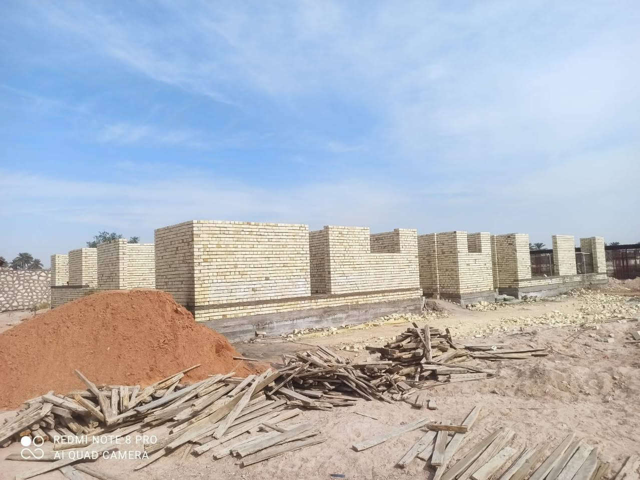 خلفه بناء متفرغ حاليآ نشتغل قطعي وعلى الدبل ***********بي واتساب
