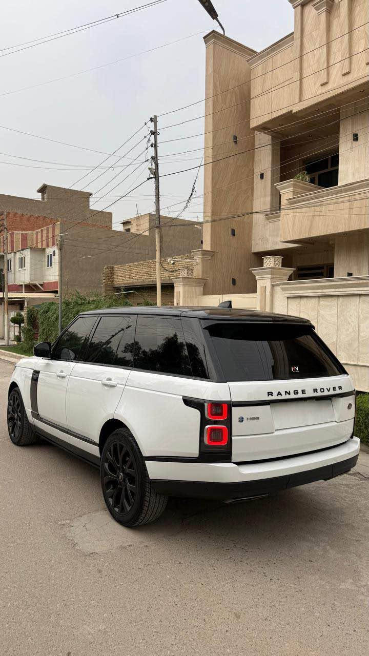 رنج روفر فوك • V6 سوبرجارجر • ٢٠١٨