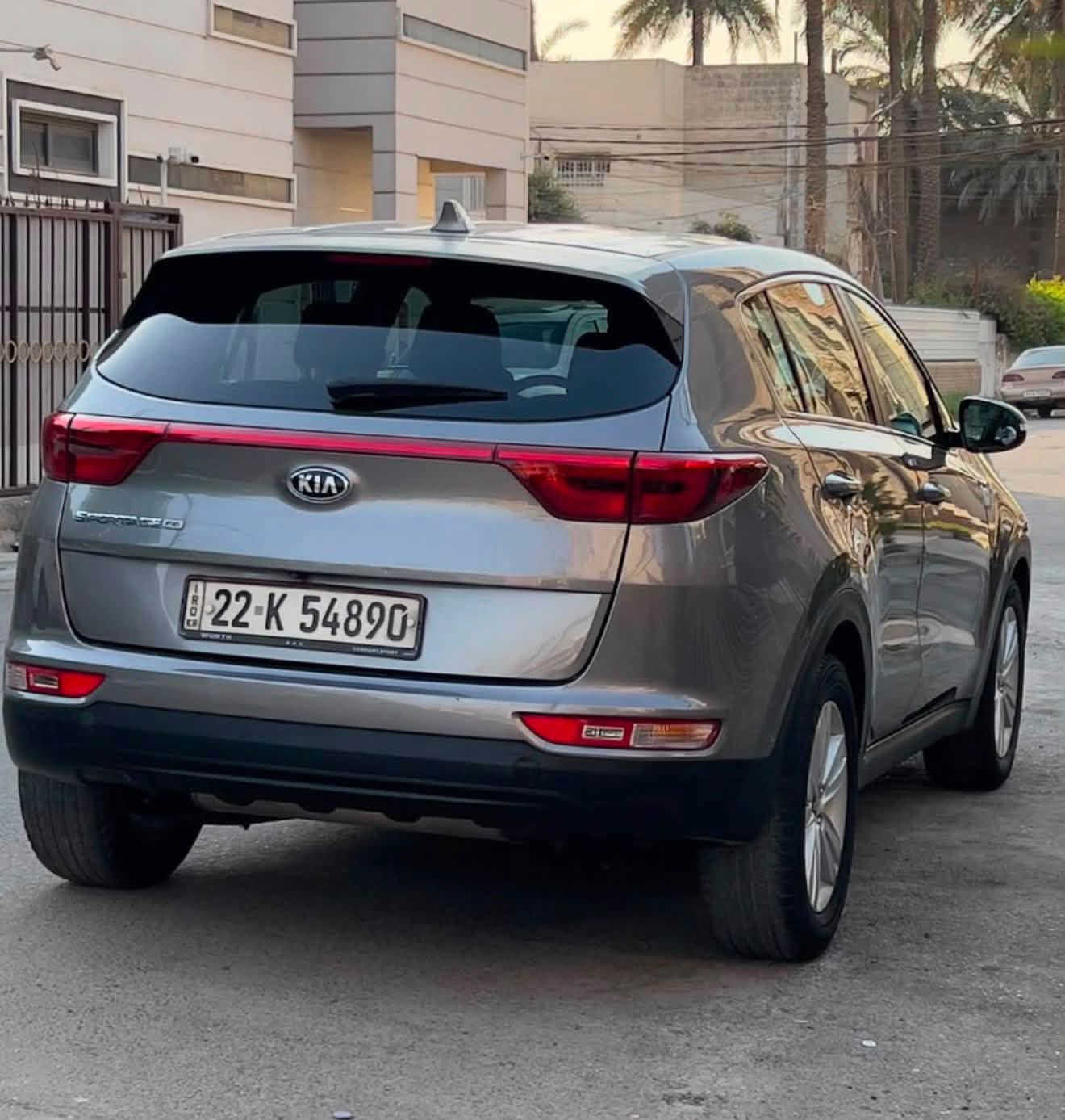 للبيع كيا سبورتج 2019 وارد أمريكي
السعر 132 العنوان بغداد البلديات *********** 

مكينة وكير على وضع شركة السياره جديدة كلش ماشية 60 الف فقط كل نقص مابيه صور حادث والسونار ب منشور
